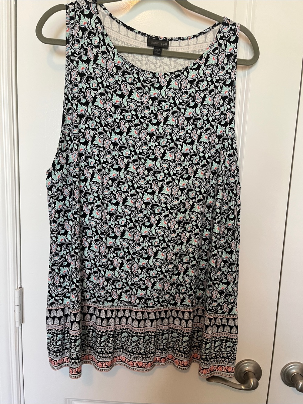 J. Jill Black Floral Sleeveless Blouse